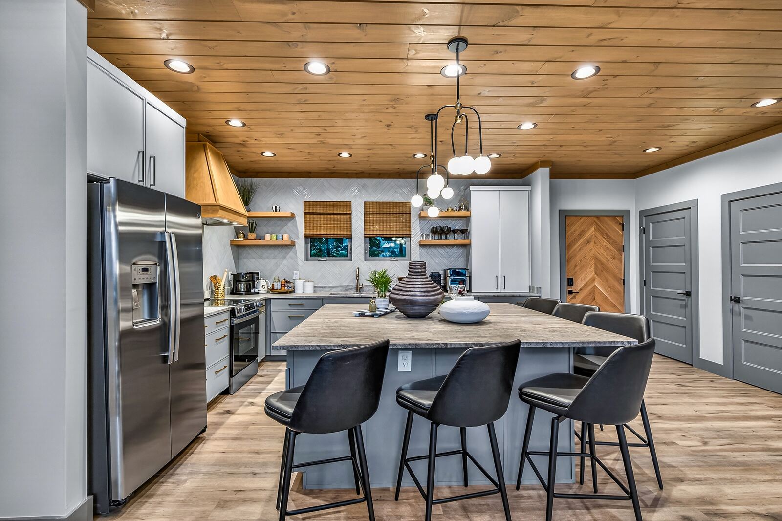 Chef's kitchen with quartz island